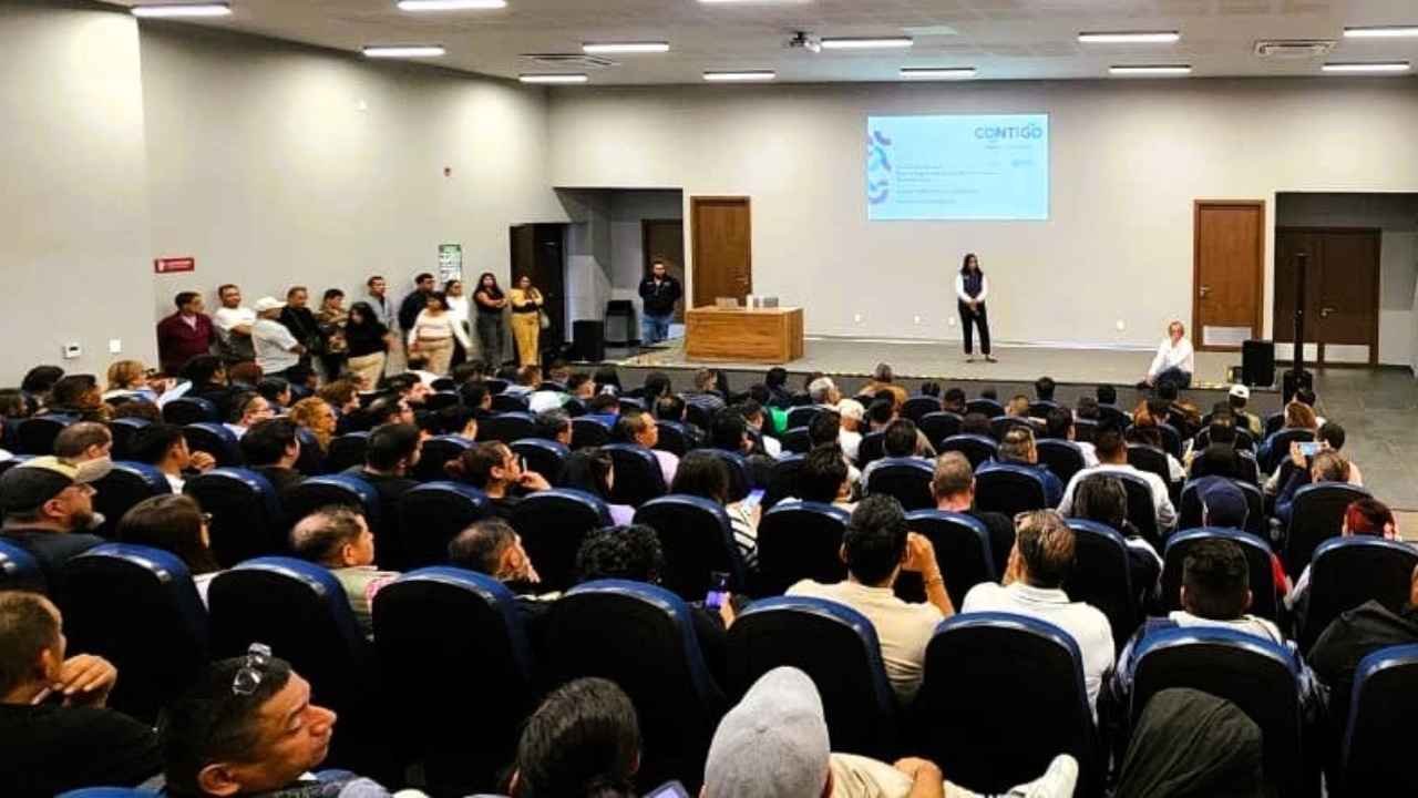 Imparte CECA taller a integrantes de centros de rehabilitación