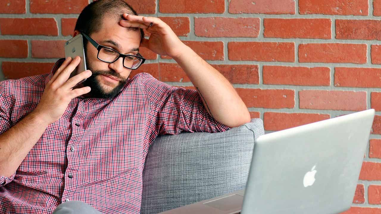 México lidera horas trabajadas en la OCDE y 4 de cada 10 trabajadores no logran conciliar