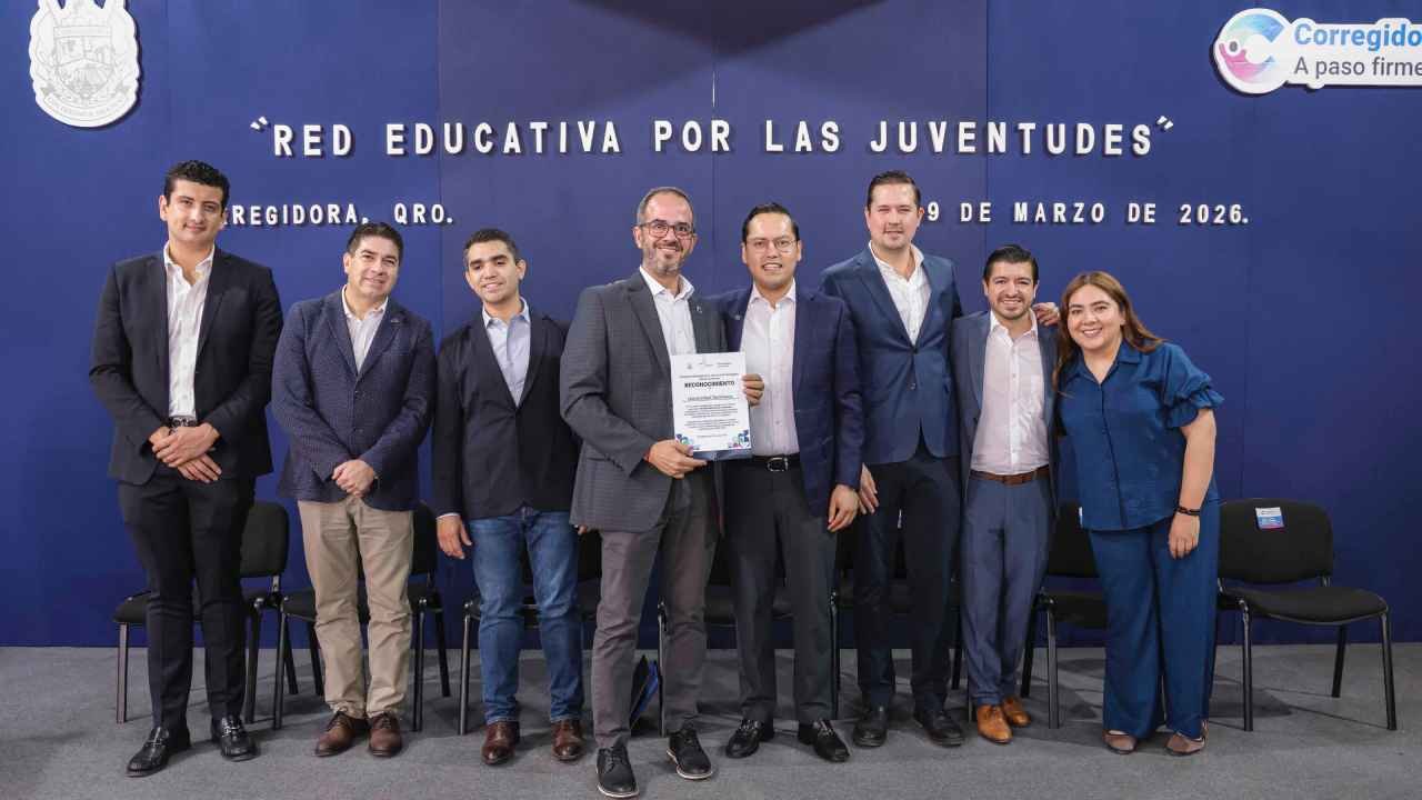 Chepe Guerrero reafirma convenio con 20 instituciones educativas en favor de las juventudes de Corregidora