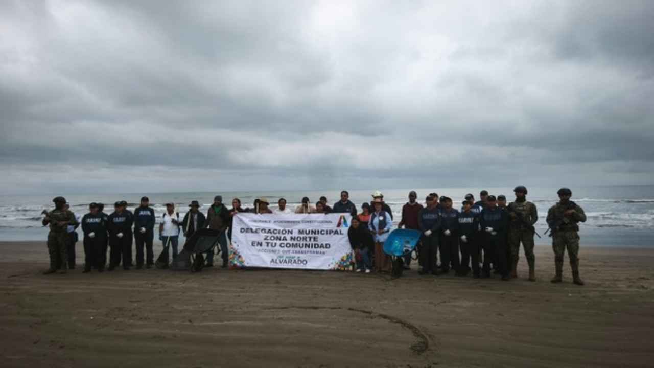 Gobierno de México avanza en limpieza de playas del Golfo de México con 88% de progreso