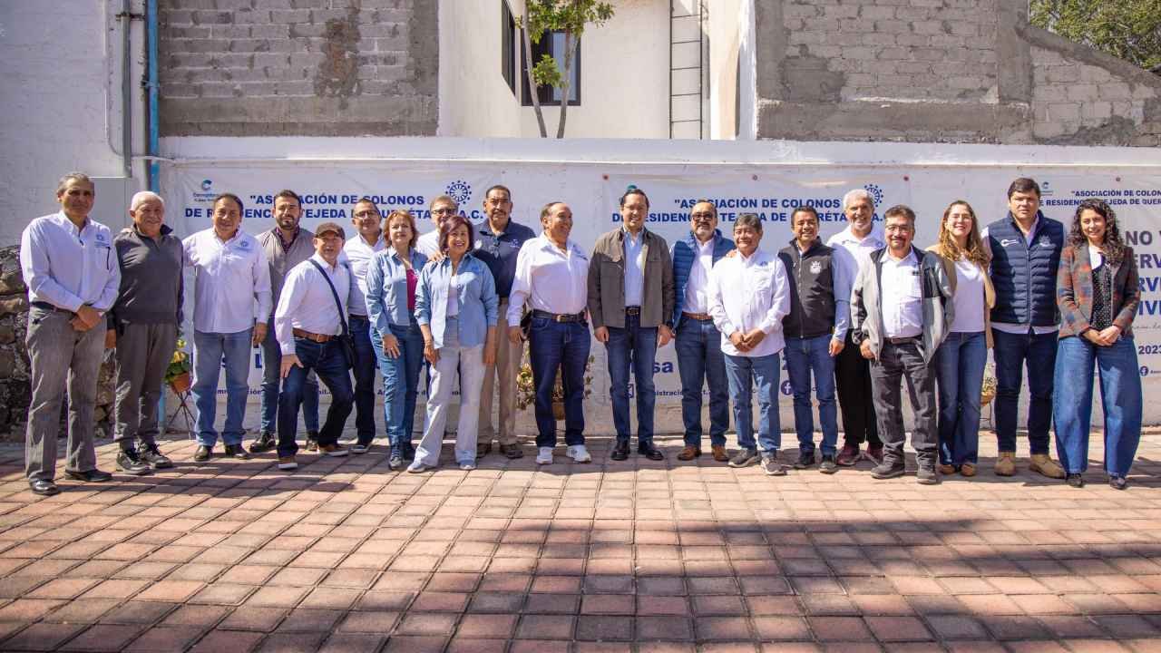 Chepe Guerrero se reúne con la Asociación de Colonos de Residencial Tejeda