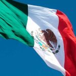 Qué tanto confían los mexicanos en sus instituciones, según el último informe de la OCDE